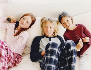 6-14 YEARS/ CHECK PRINT PYJAMAS — Burgundy 1
