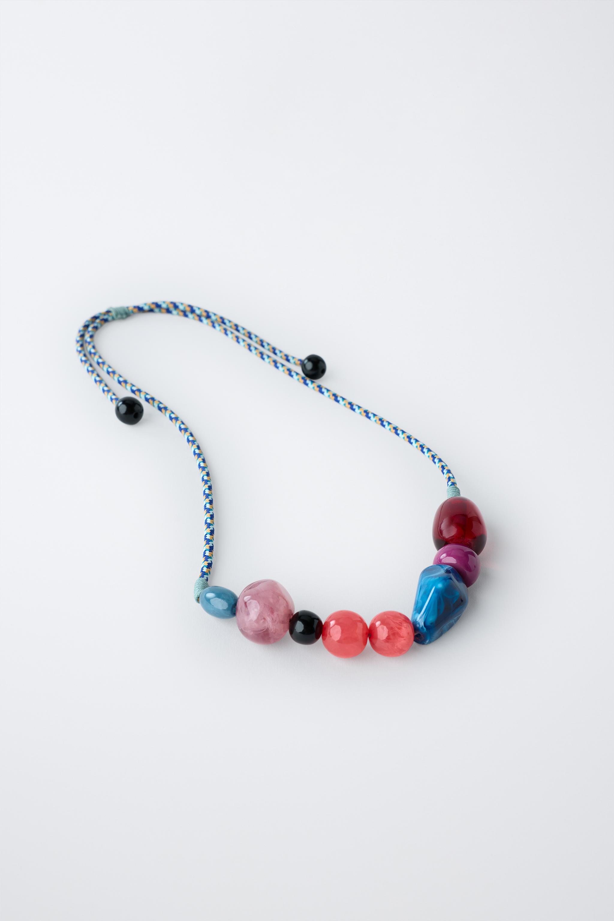 STONE NECKLACE