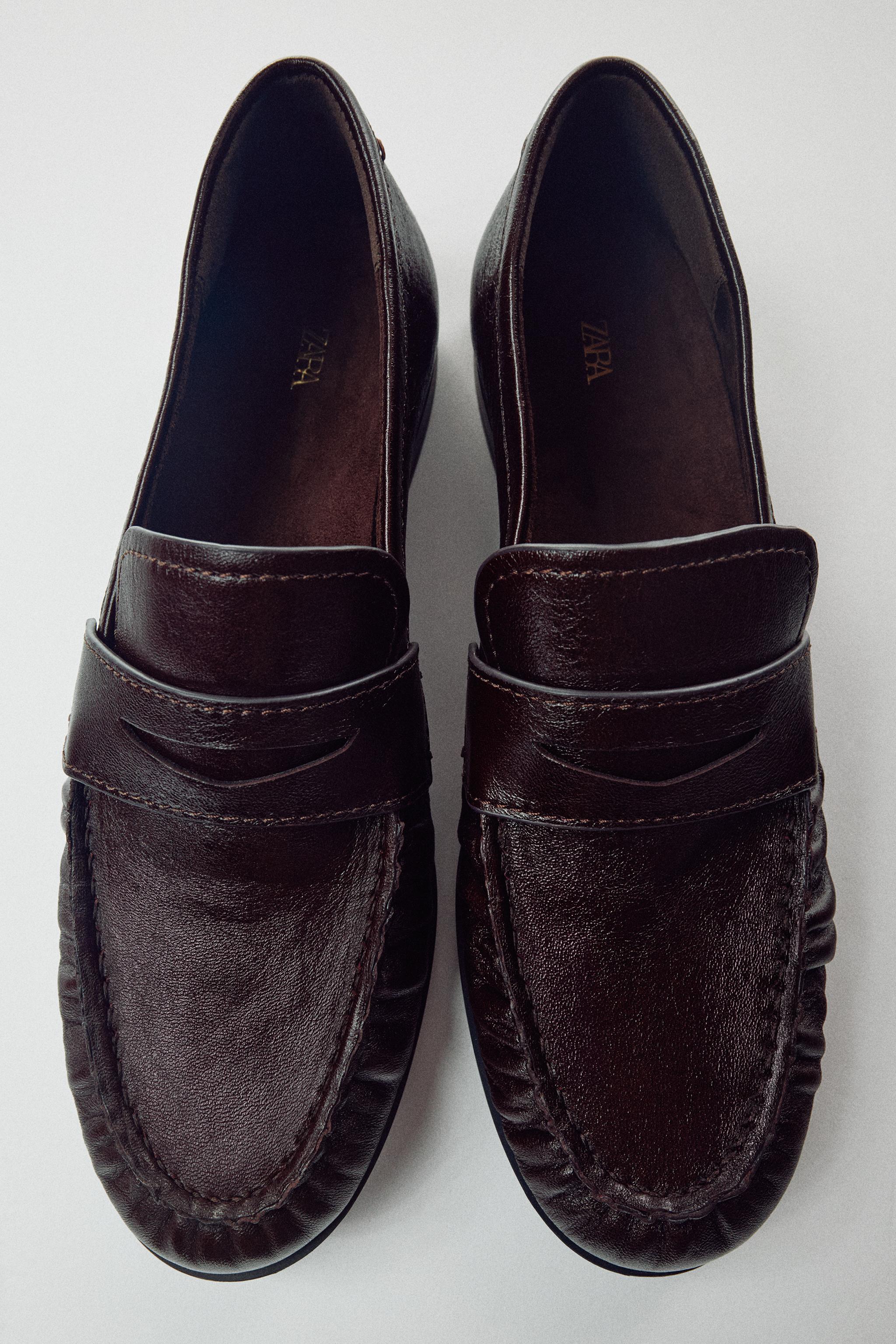 LEATHER LOAFERS