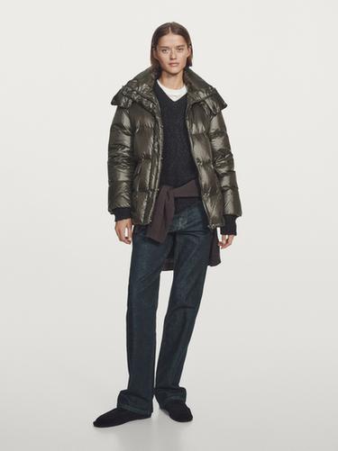 Chaqueta corta acolchada capucha water repellent - Botella de Zara