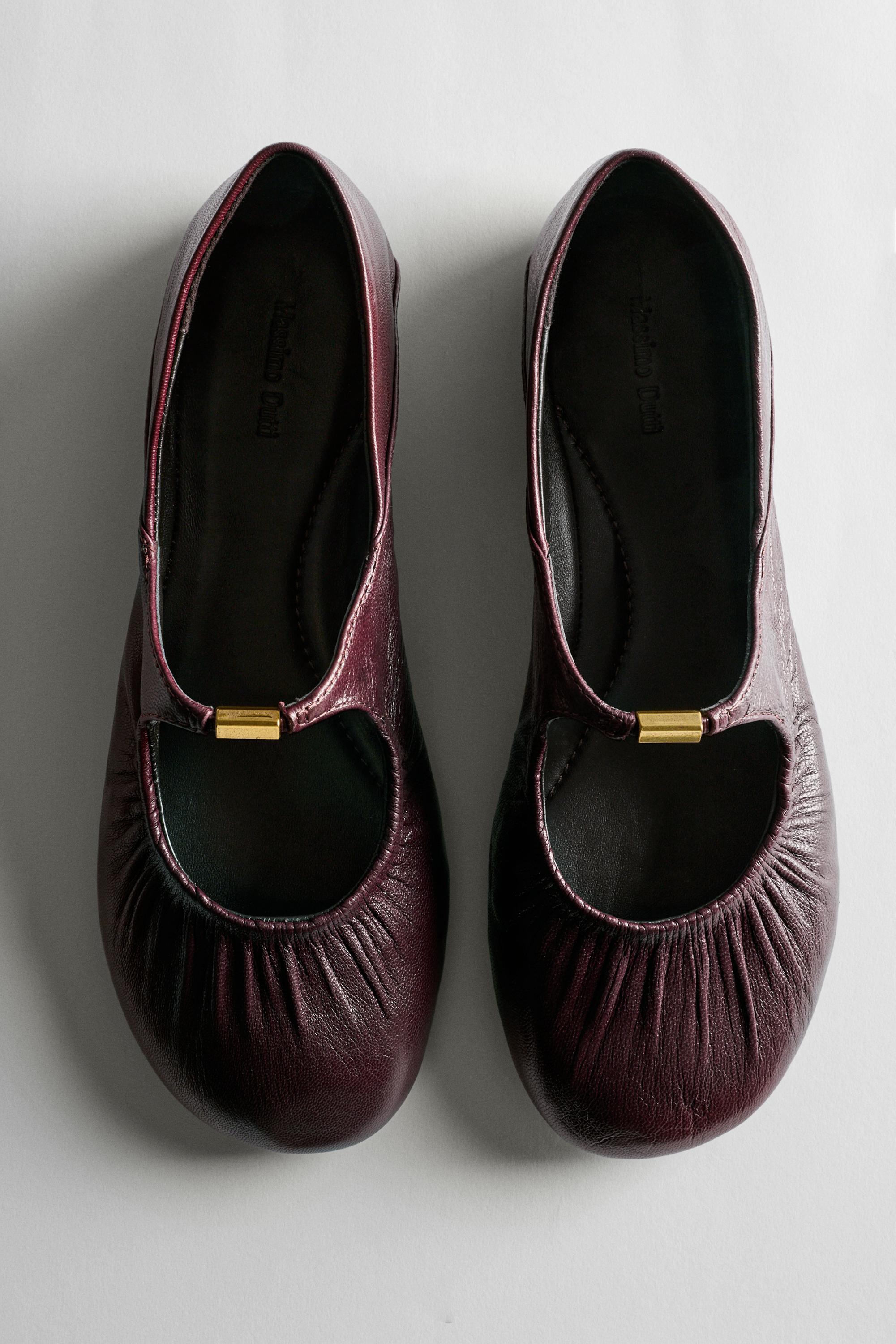 Soft leather ballet flat