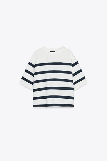 TOP S KRÁTKÝM RUKÁVEM A PRUHOVANÝM VZOREM - Bílá / Navy od Zara