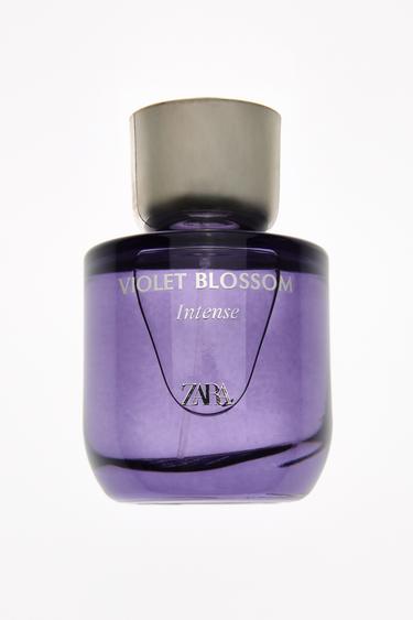 ماء عطري VIOLET BLOSSOM INTENSE سعة 90 مل (3,04 أونصة سائلة) - TINTED LEATHER الخاص بـ Zara