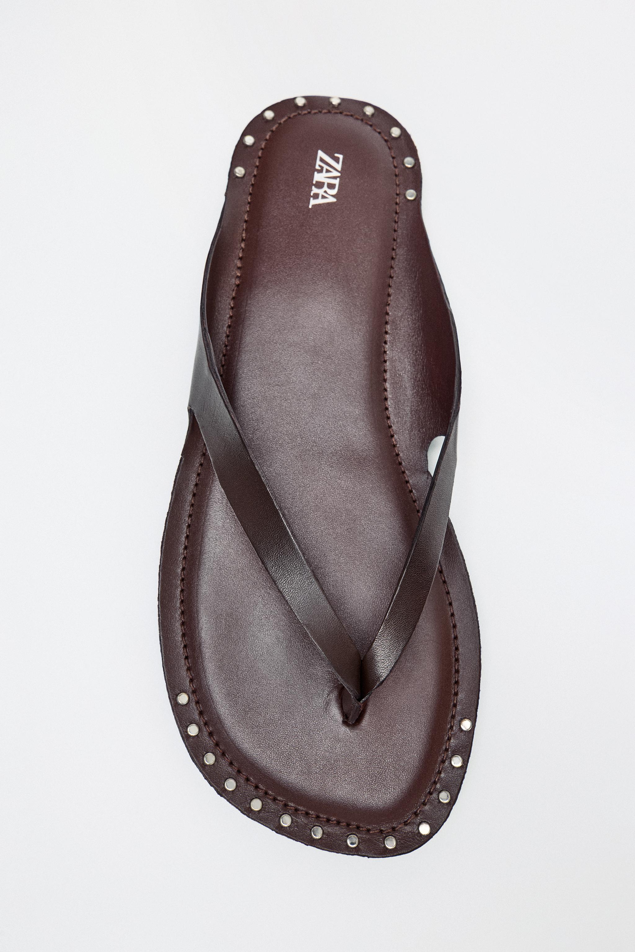 STUDDED LEATHER SANDALS