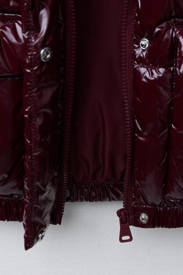 VESTE REMBOURRÉE FINITION BRILLANTE - Grenat de Zara - Image 7