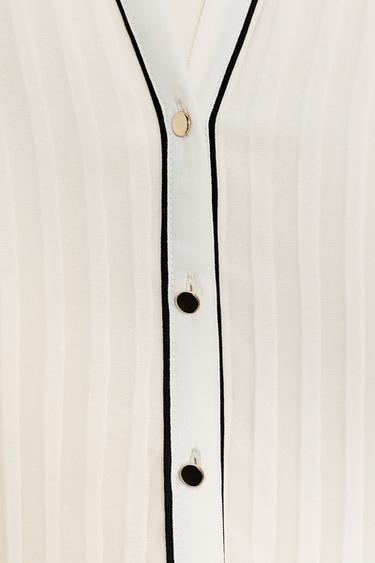 BLOUSE PLISSÉE LISERÉS CONTRASTE - Écru de Zara - Image 7