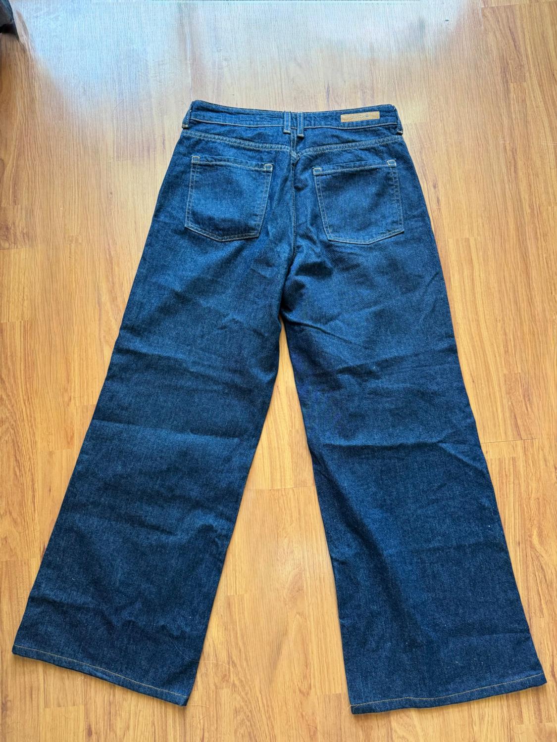JEANS - Image 2