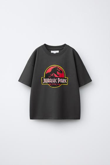 CAMISETA ILUSTRACIÓN JURASSIC PARK© X DYLAN´S T-SHIRT CLUB X ZARA - Negro de Zara