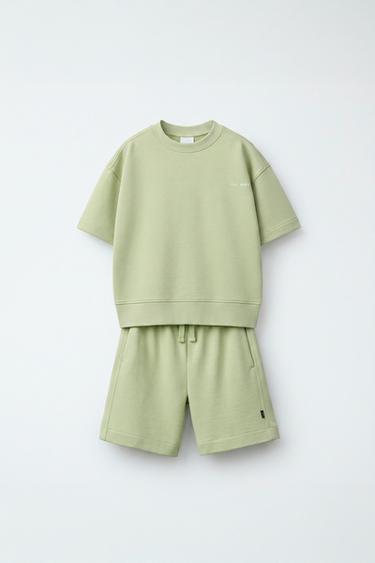 Zara SHORT SLEEVE SWEATSHIRT AND PLUSH BERMUDA SET - 998