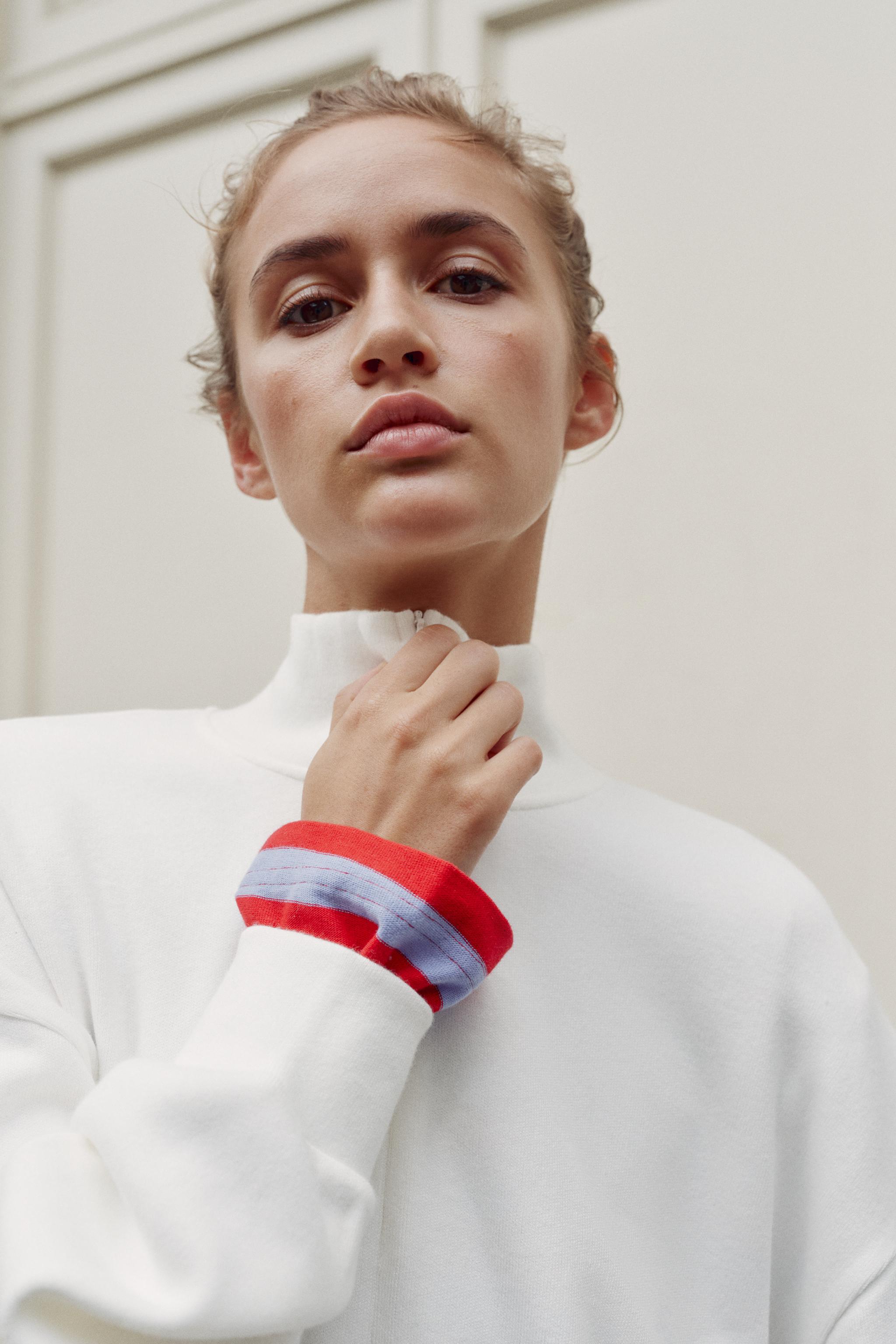 Zara FERMUARLI SWEATSHIRT görsel 3