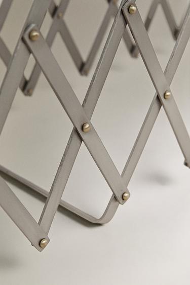 PORTE-REVUES EXTENSIBLE - Argent Mat de Zara - Image 1