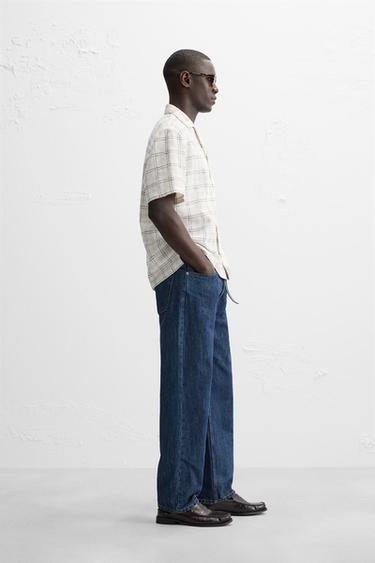 CHEMISE STRUCTURÉE AVEC CONTRASTE - Écru / Bleu marine de Zara - Image 3