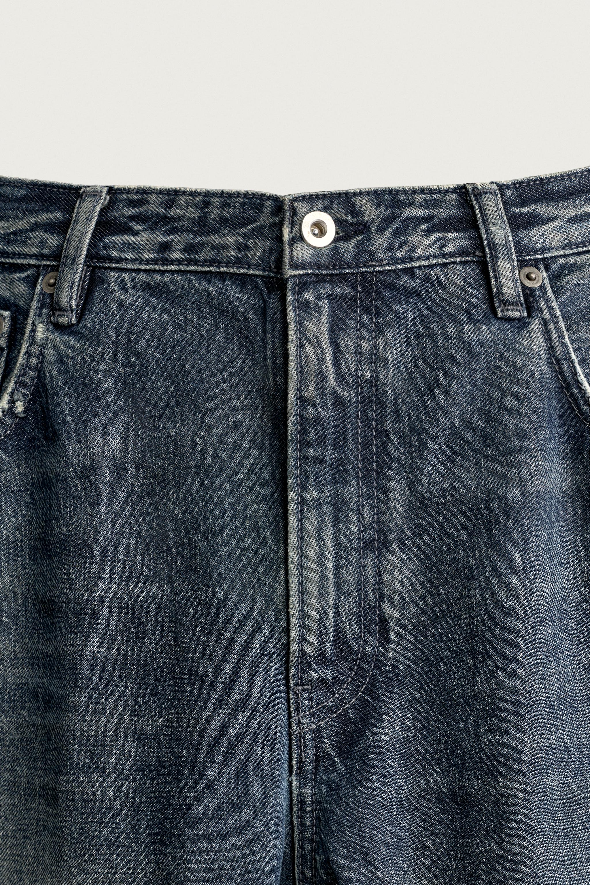 Мужские джинсы Zara CONTRASTING POCKET FLARE JEANS — фото 9