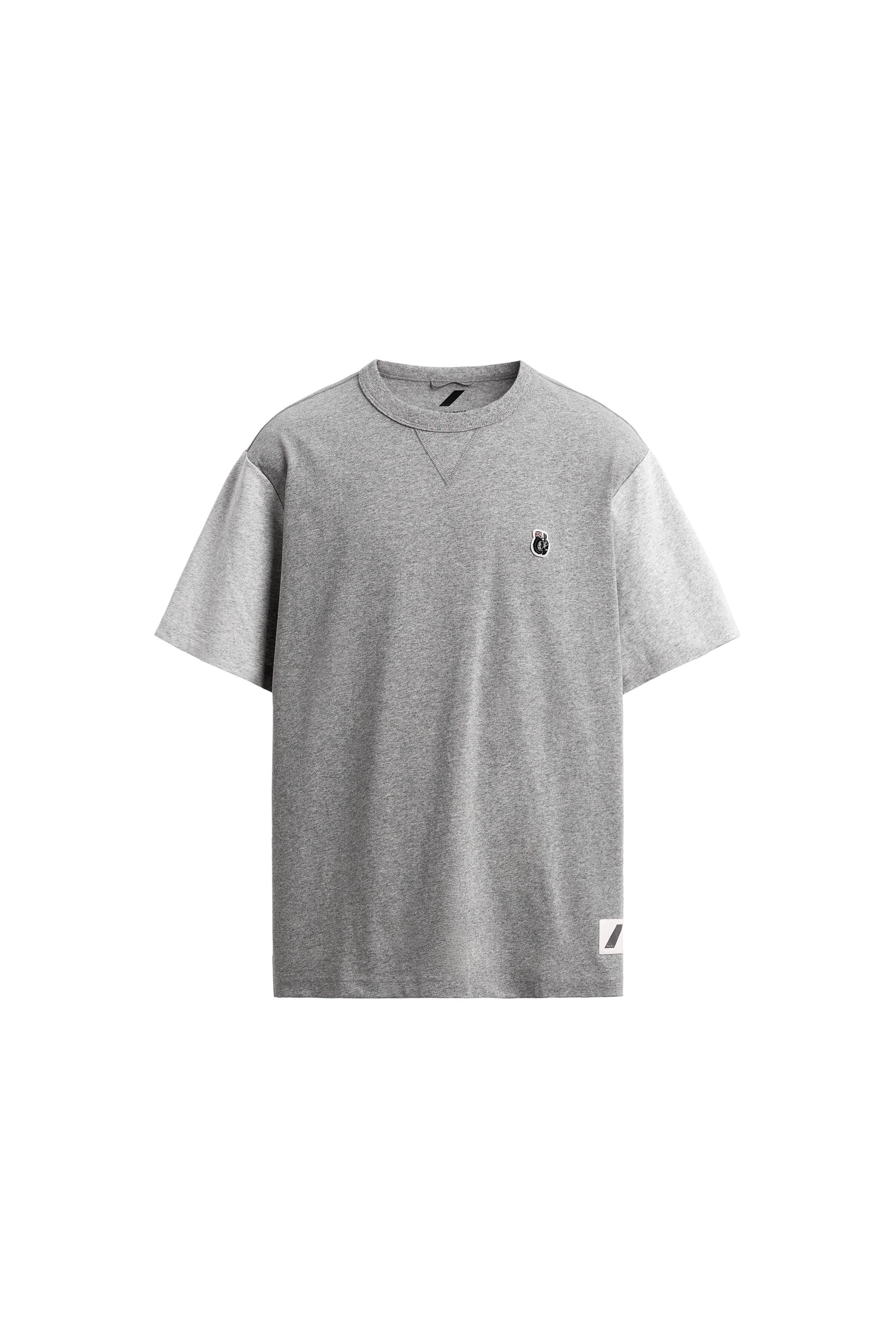 EMBROIDERED COLOUR BLOCK T-SHIRT