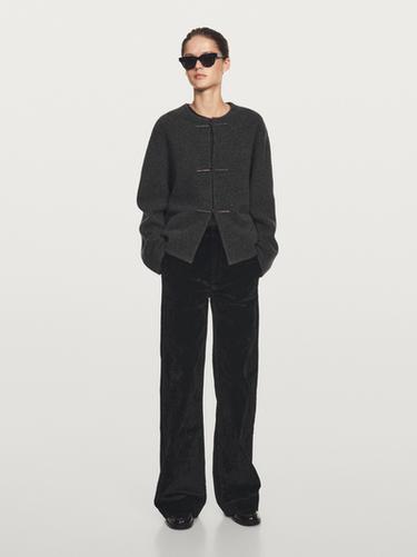 Jeans tiro alto flare fit - Negro de Zara