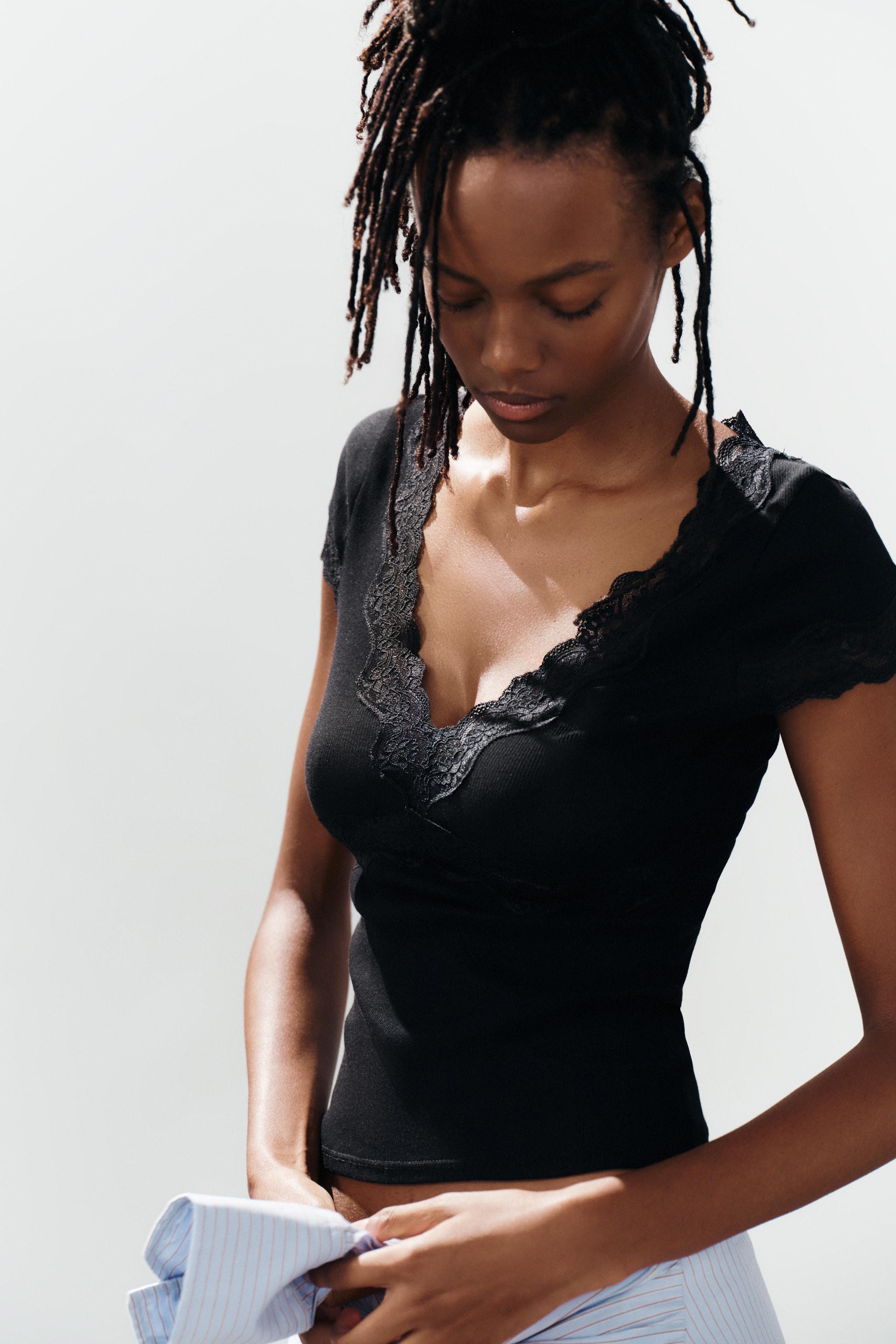LACE TRIM TOP — Black
