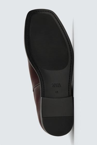 BOTTINES CHELSEA EN CUIR - Bordeaux de Zara - Image 6