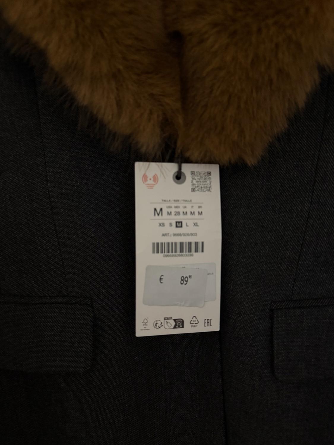 FAUX FUR COLLAR FITTED BLAZER ZW COLLECTION - Image 3