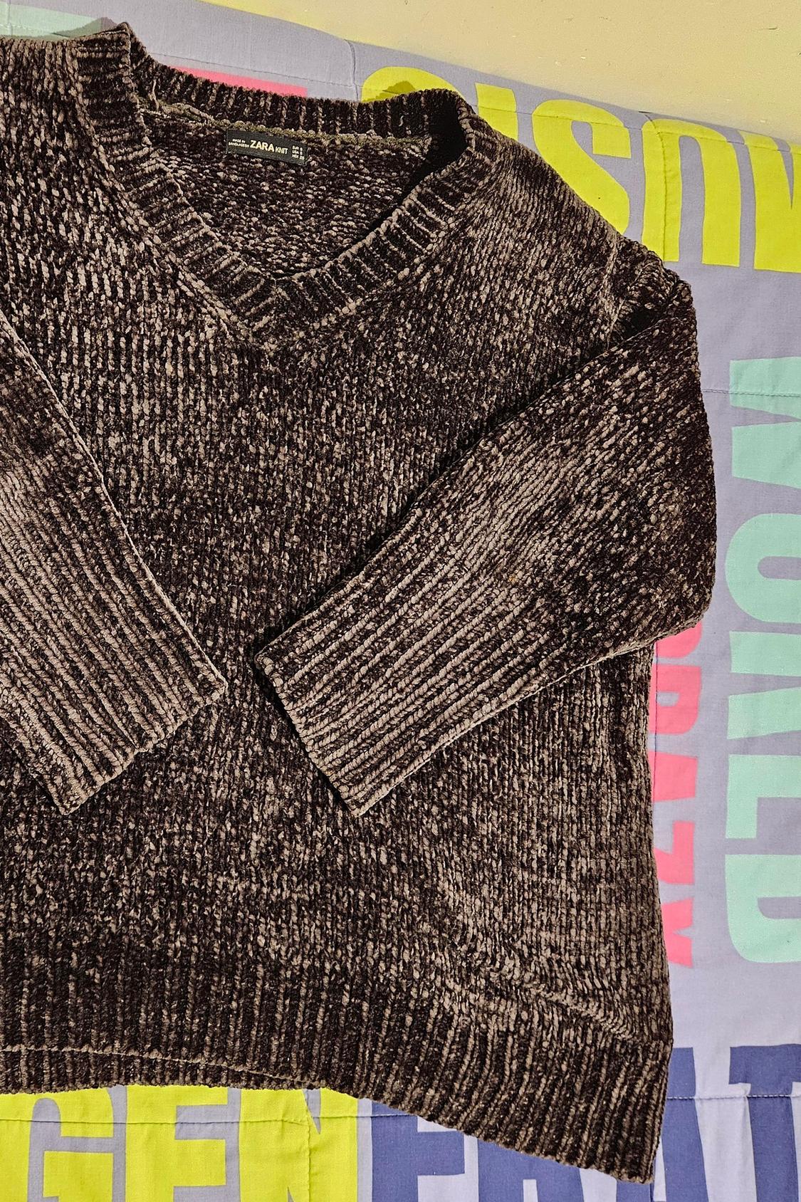 OVERSIZED CHENILLE SWEATER