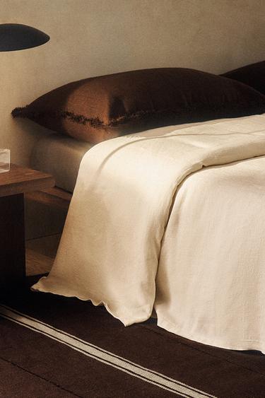Zara (400 GXM²) WASHED LINEN BEDSPREAD - Oyster-white