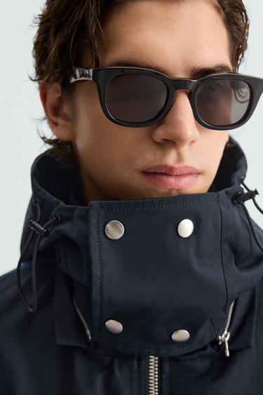 PARKA COLOR BLOCK CAPUCHA - Marino de Zara