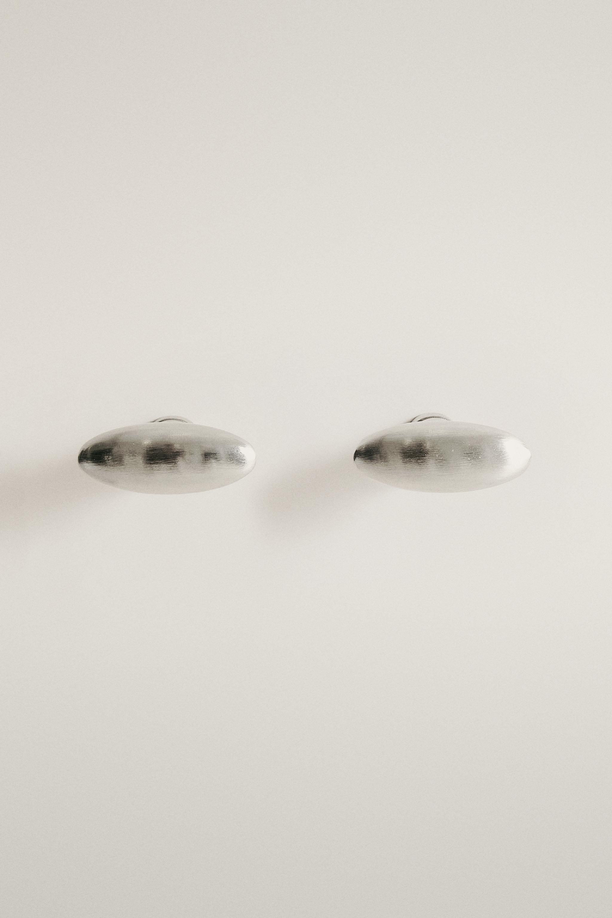 LOT BOUTONS MEUBLE MÉTAL BRILLANT (LOT DE 2)