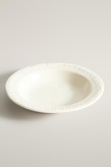 EARTHENWARE SOUP PLATE WITH RAISED RIM — Cream 2