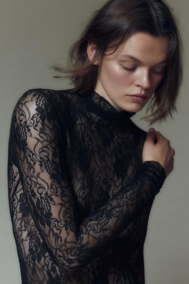 レースロングスリーブボディスーツブラックZaraのレースロングスリーブボディスーツ - ブラック 