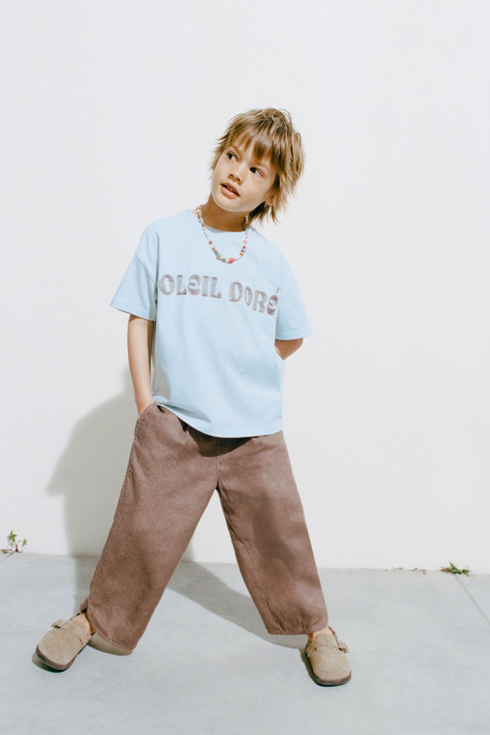EMBROIDERED TEXT T-SHIRT