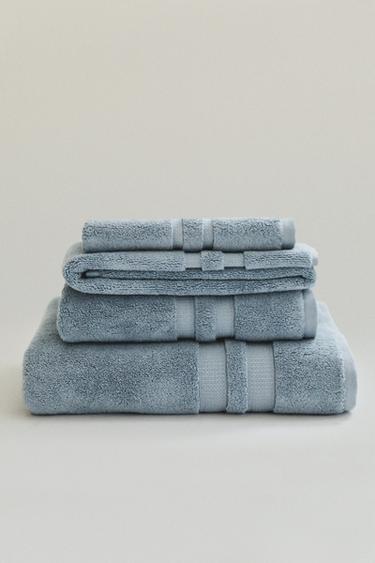 EXTRA SOFT DOUBLE BORDER BATH TOWEL - Light blue by Zara - Image 5