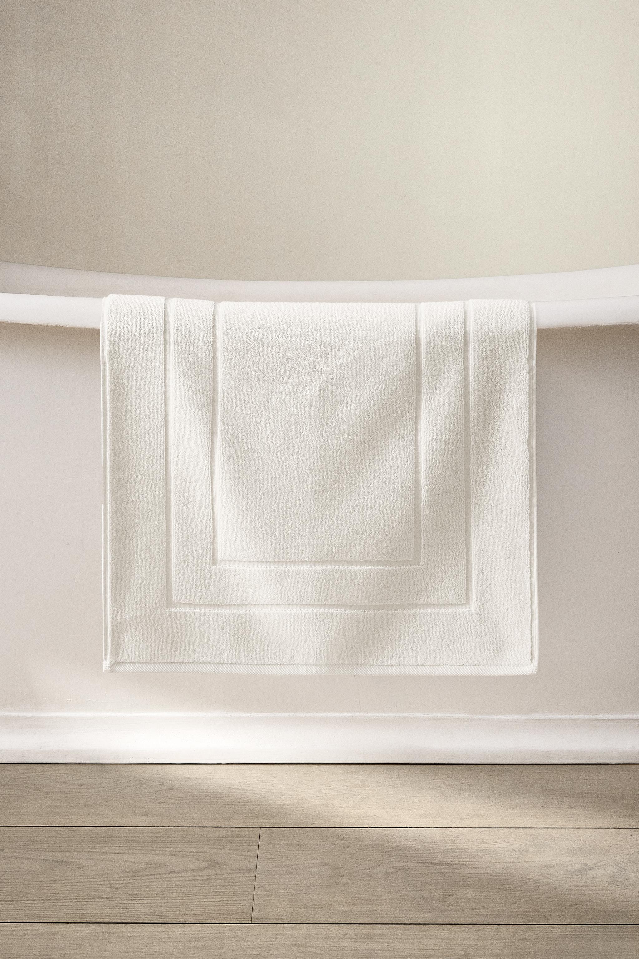 COTTON BATH MAT — Ivory