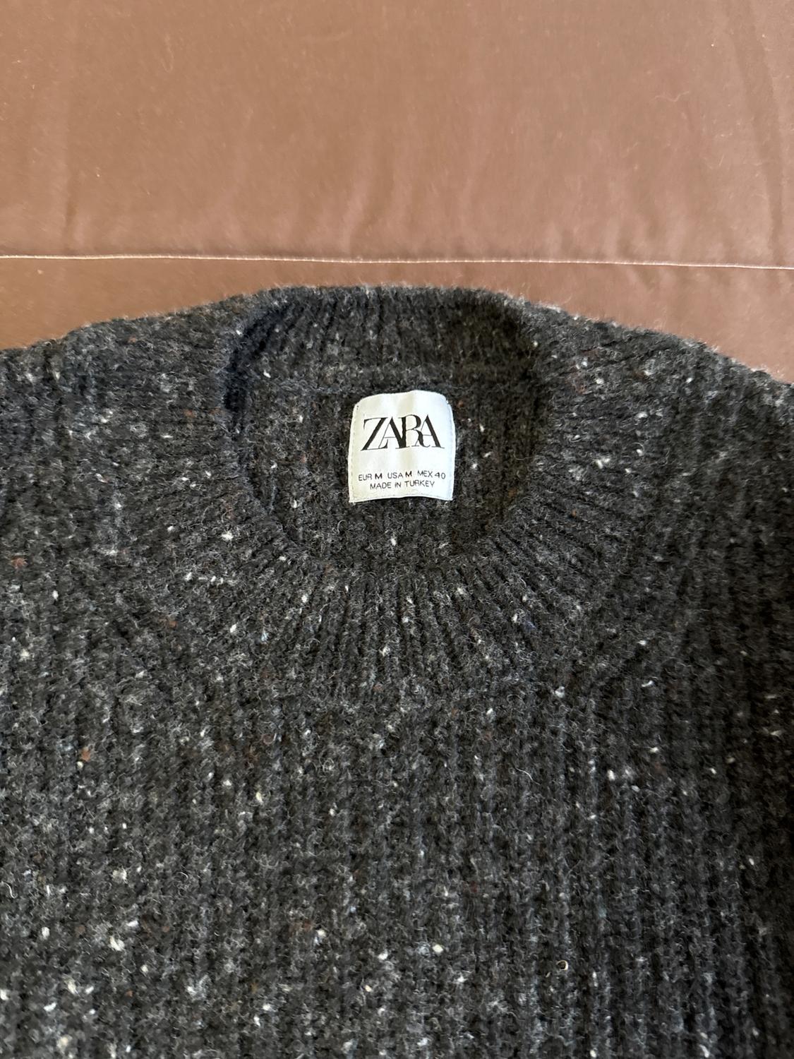 COLORED STRUCTURED SWEATER - Image 2