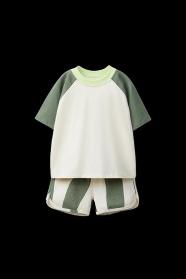 CONJUNTO CAMISETA COLORBLOCK Y BERMUDA ONDAS - Verde de Zara