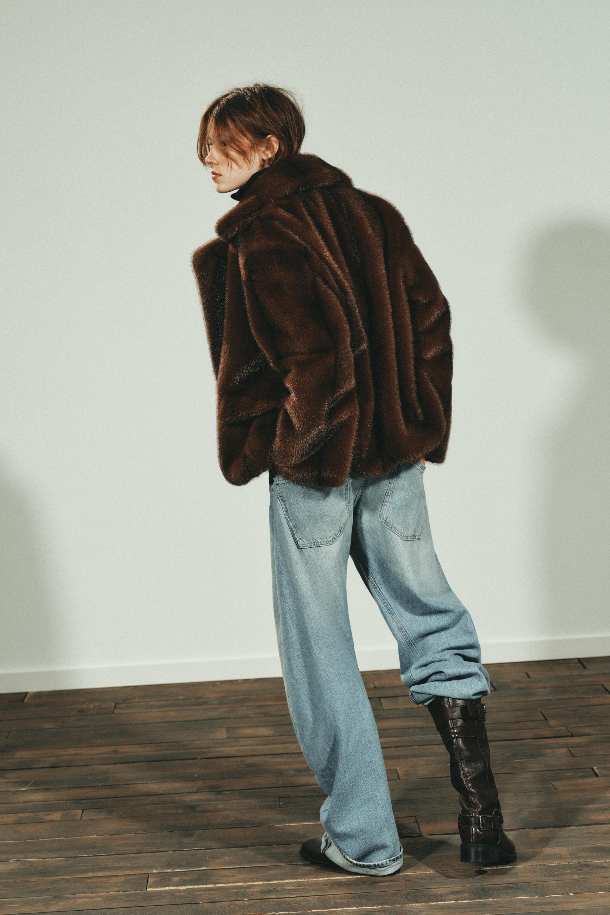 ショートフェイクファーコート - ダークブラウン | ZARA Japan / 日本