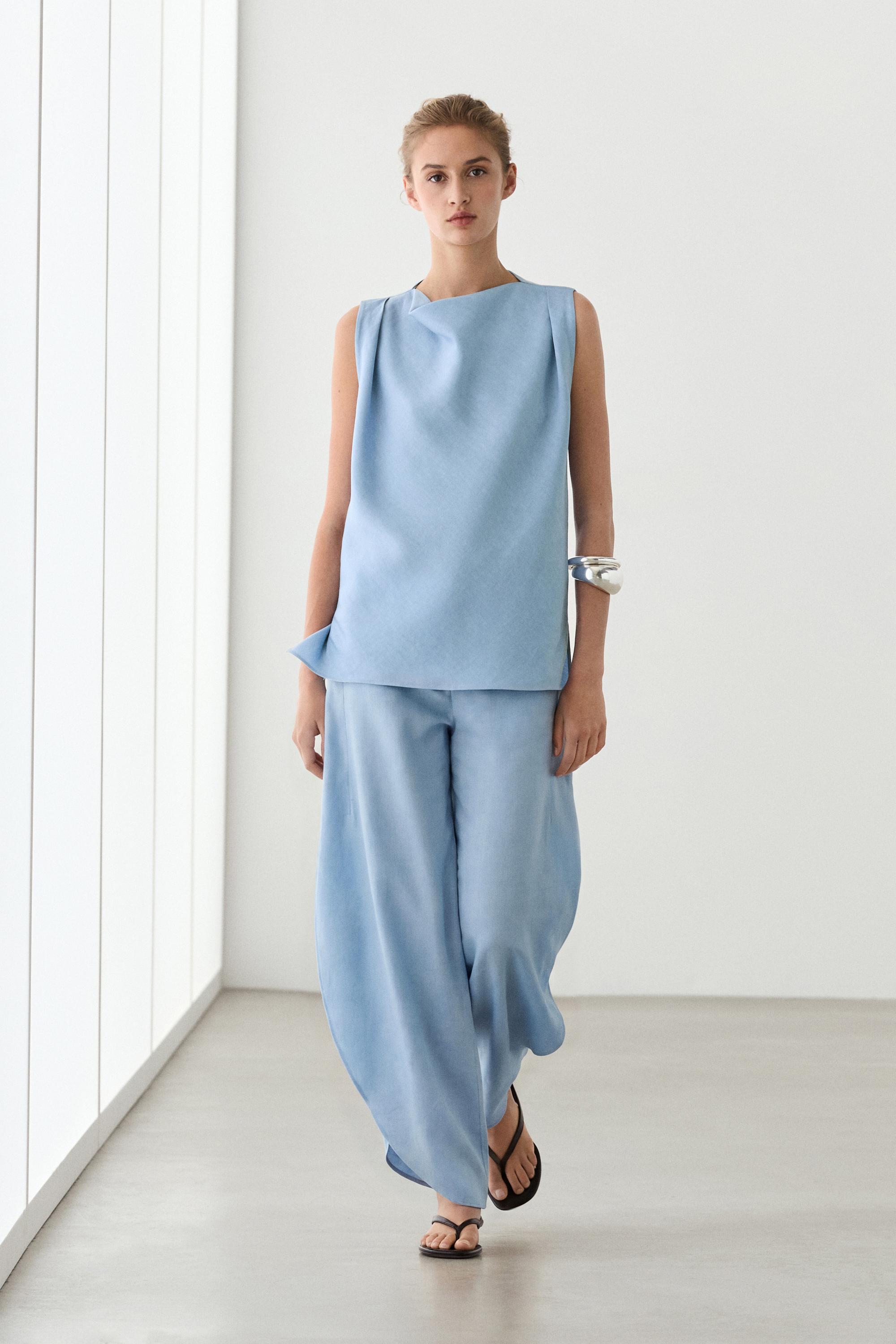 Voluminous flowing linen blend pants — Sky blue