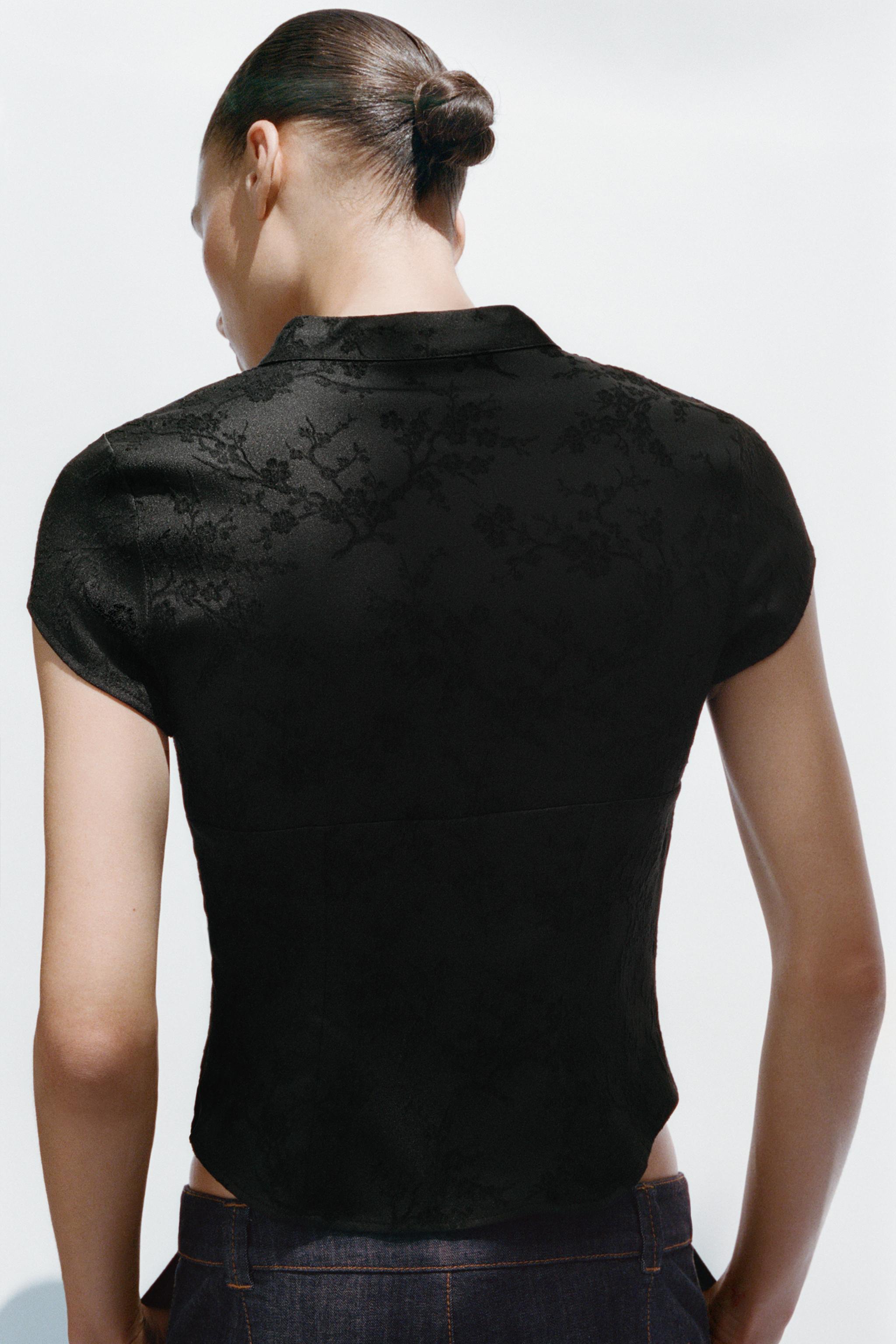 JACQUARD FROG FASTENING TOP