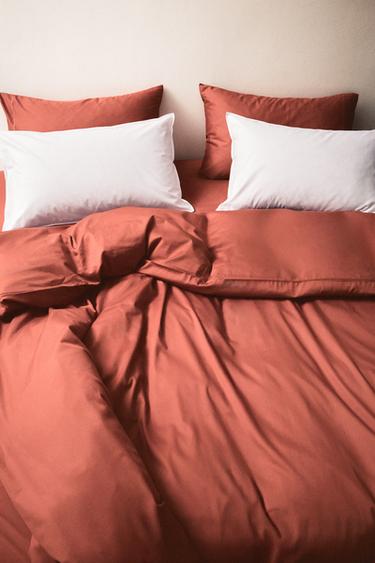SATEEN DUVET COVER (300 THREAD COUNT) - Raspberry by Zara