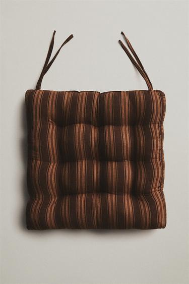 COJÍN SILLA RAYAS - rayas de Zara
