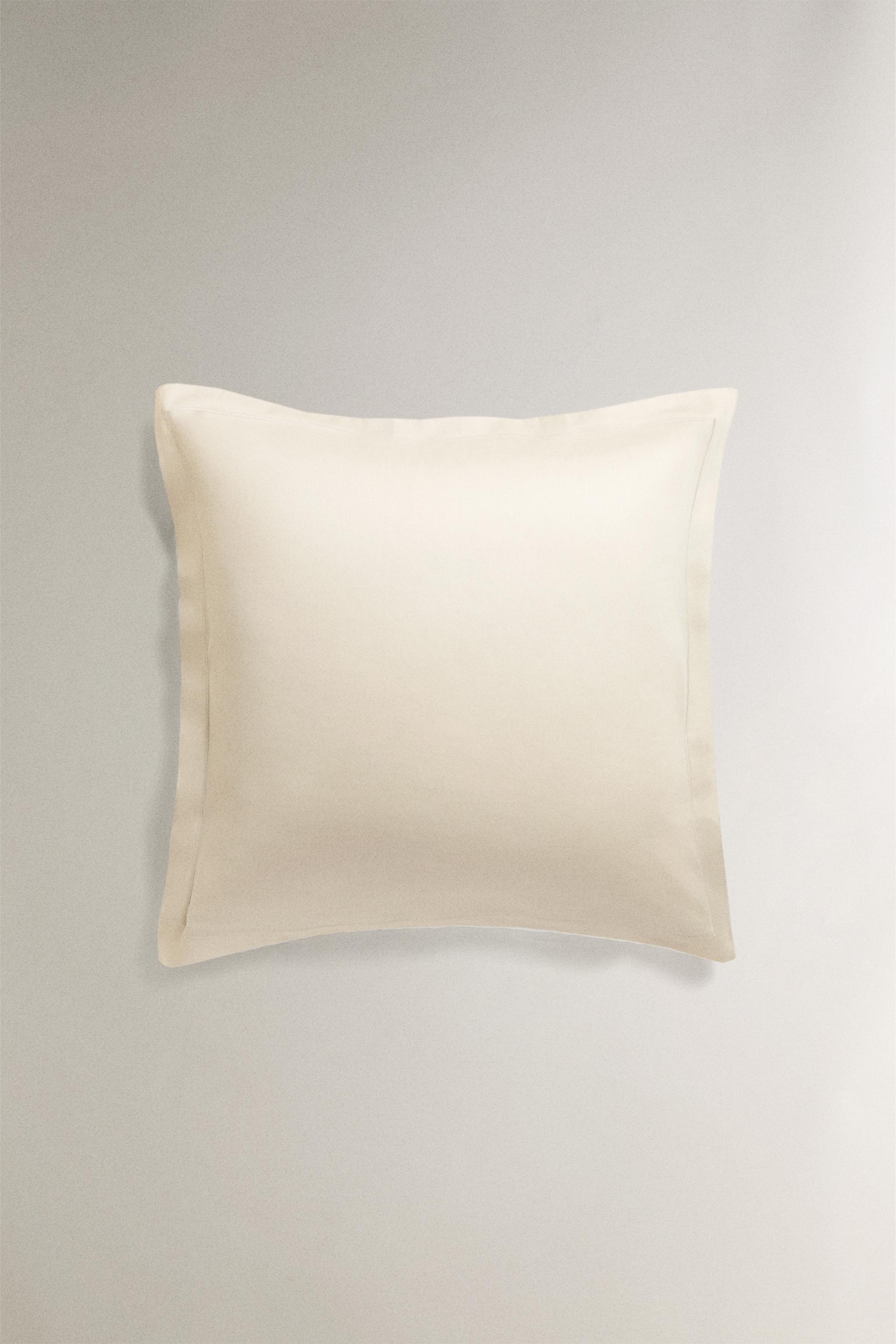 SATEEN PILLOWCASE WITH FESTOON DESIGN (300 THREAD COUNT) — Ecru