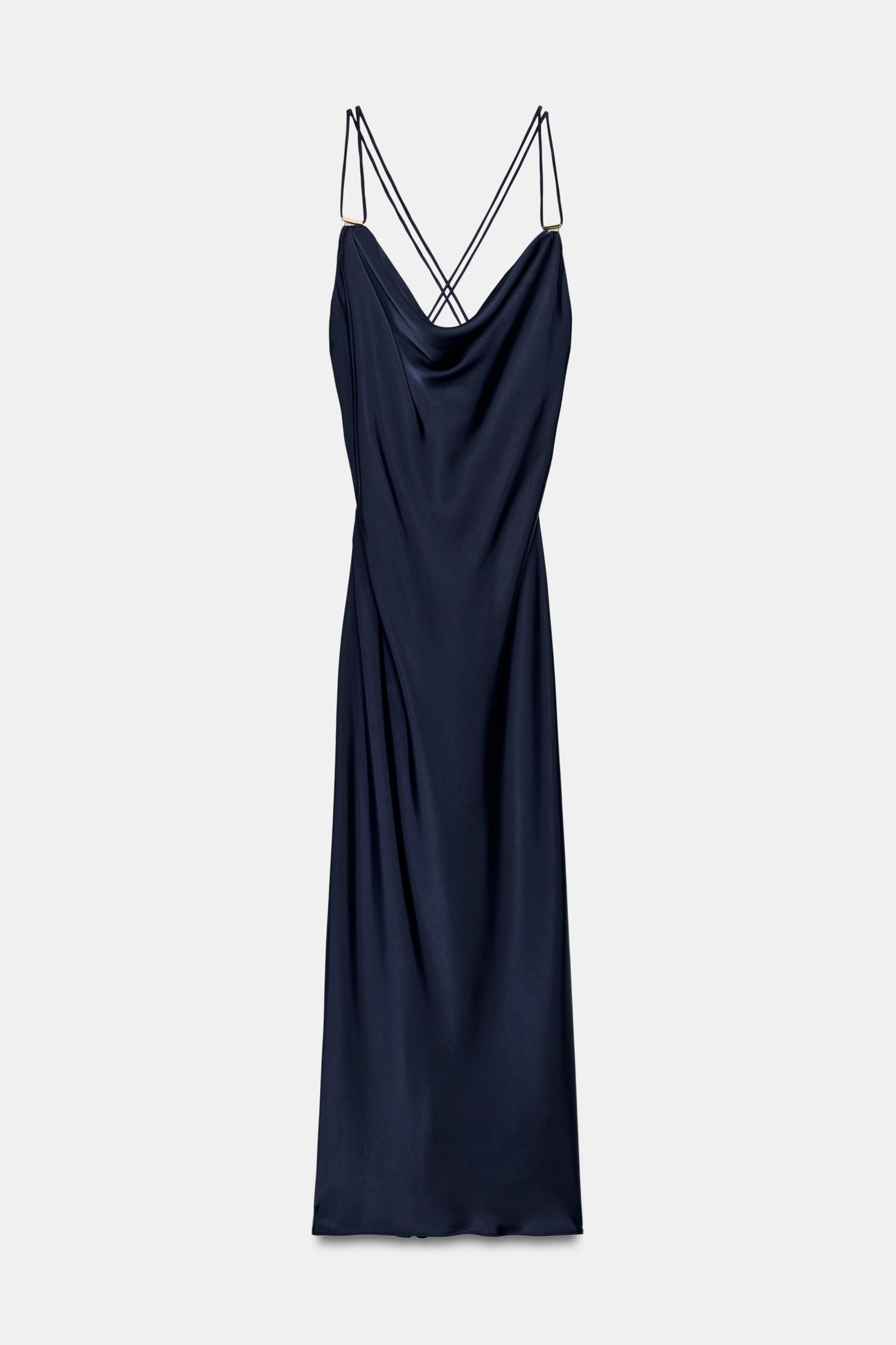 ROBE STYLE LINGERIE À DÉCOR DORÉ