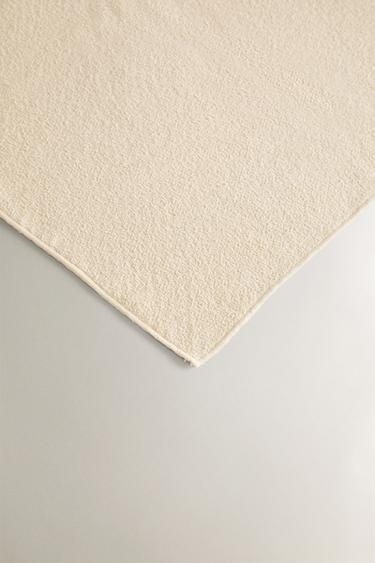 NON-SLIP EXERCISE TOWEL - Ecru by Zara - Image 3