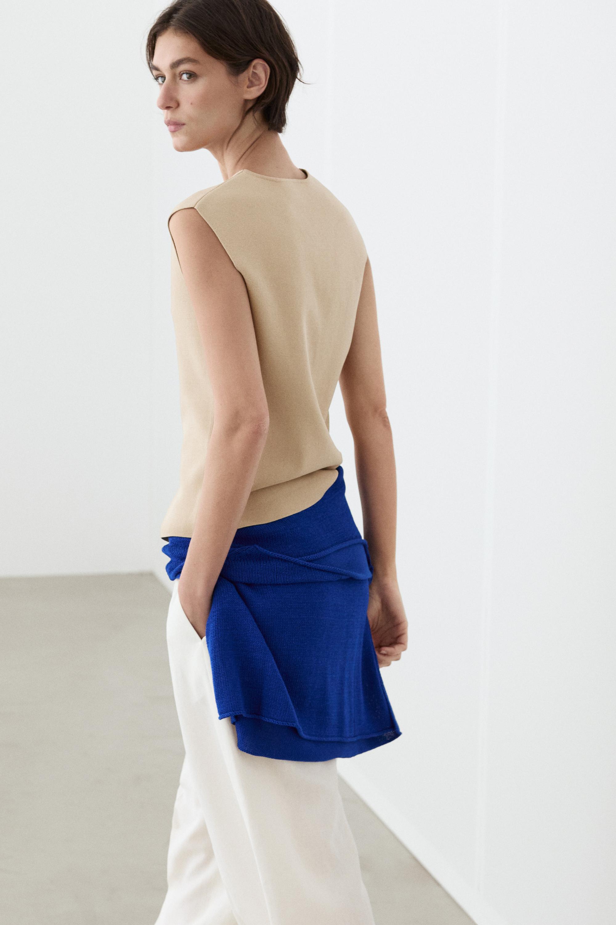 Knit waistcoat with button details