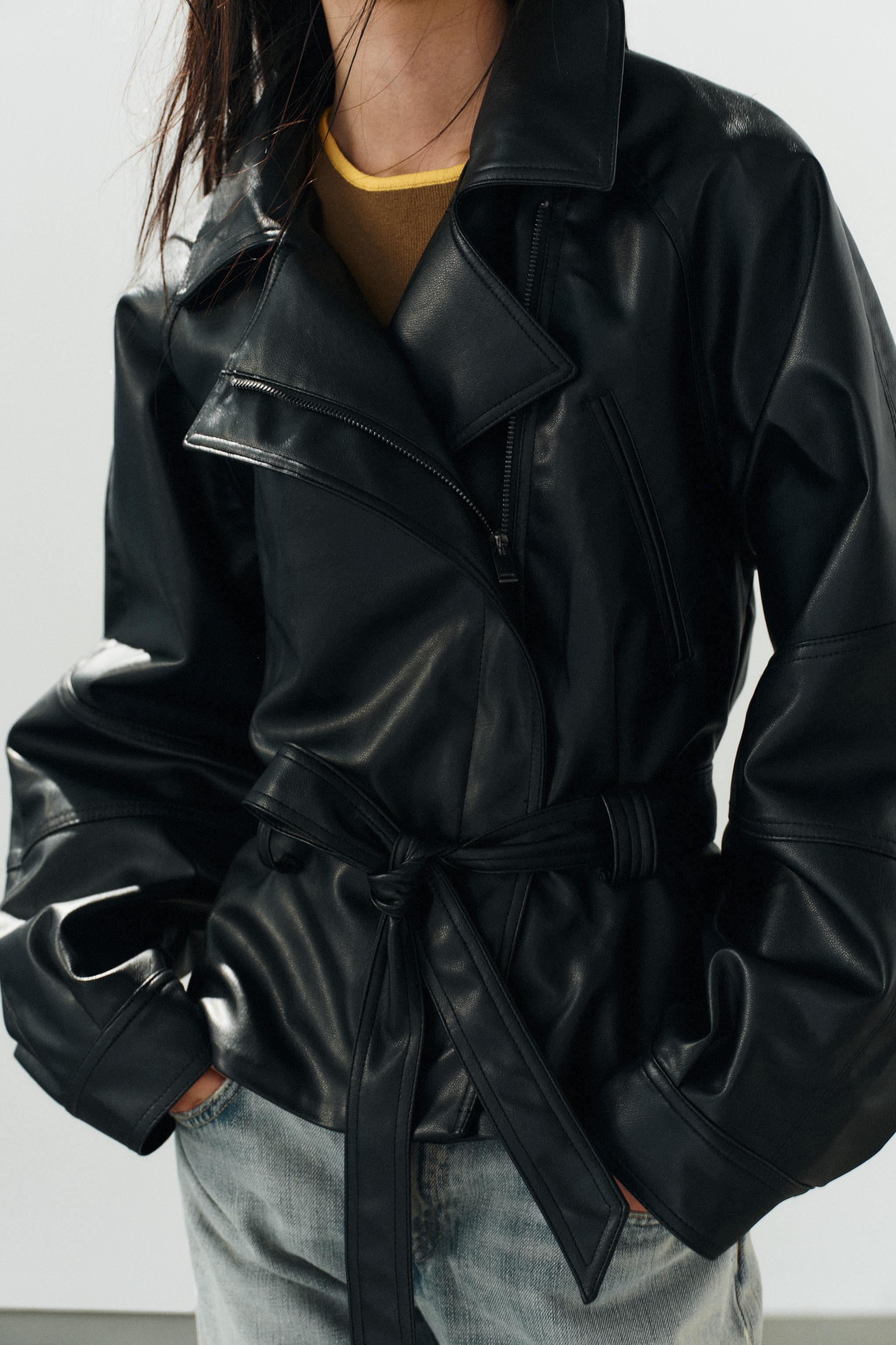 Женские куртки Zara FAUX LEATHER BELTED JACKET — фото 2