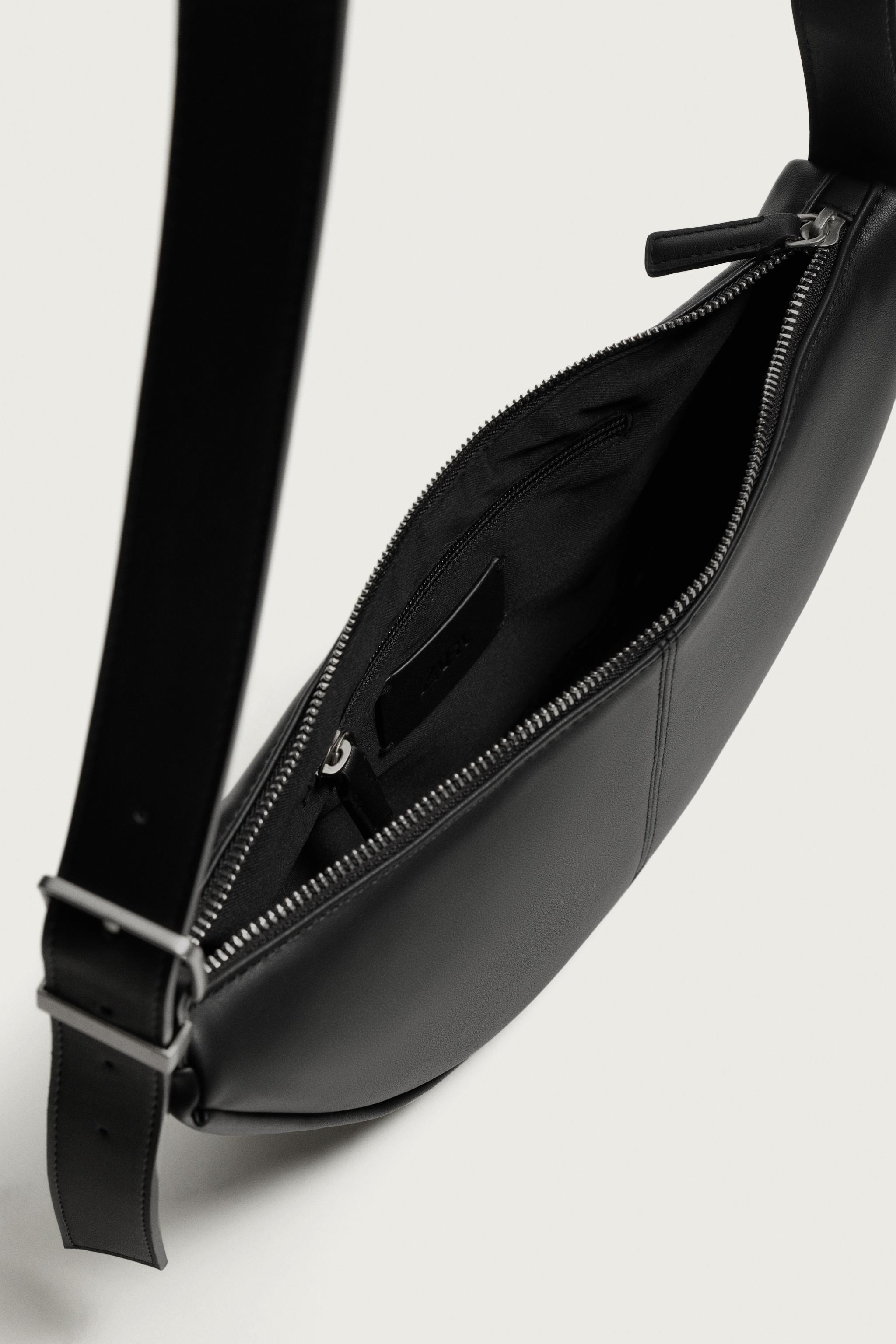 BUCKLE SHOULDER BAG
