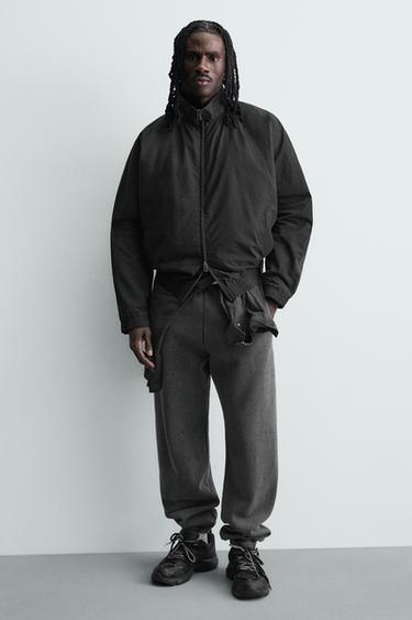 حذاء رياضي بنعل سميك - أسود by Zara - Image 0