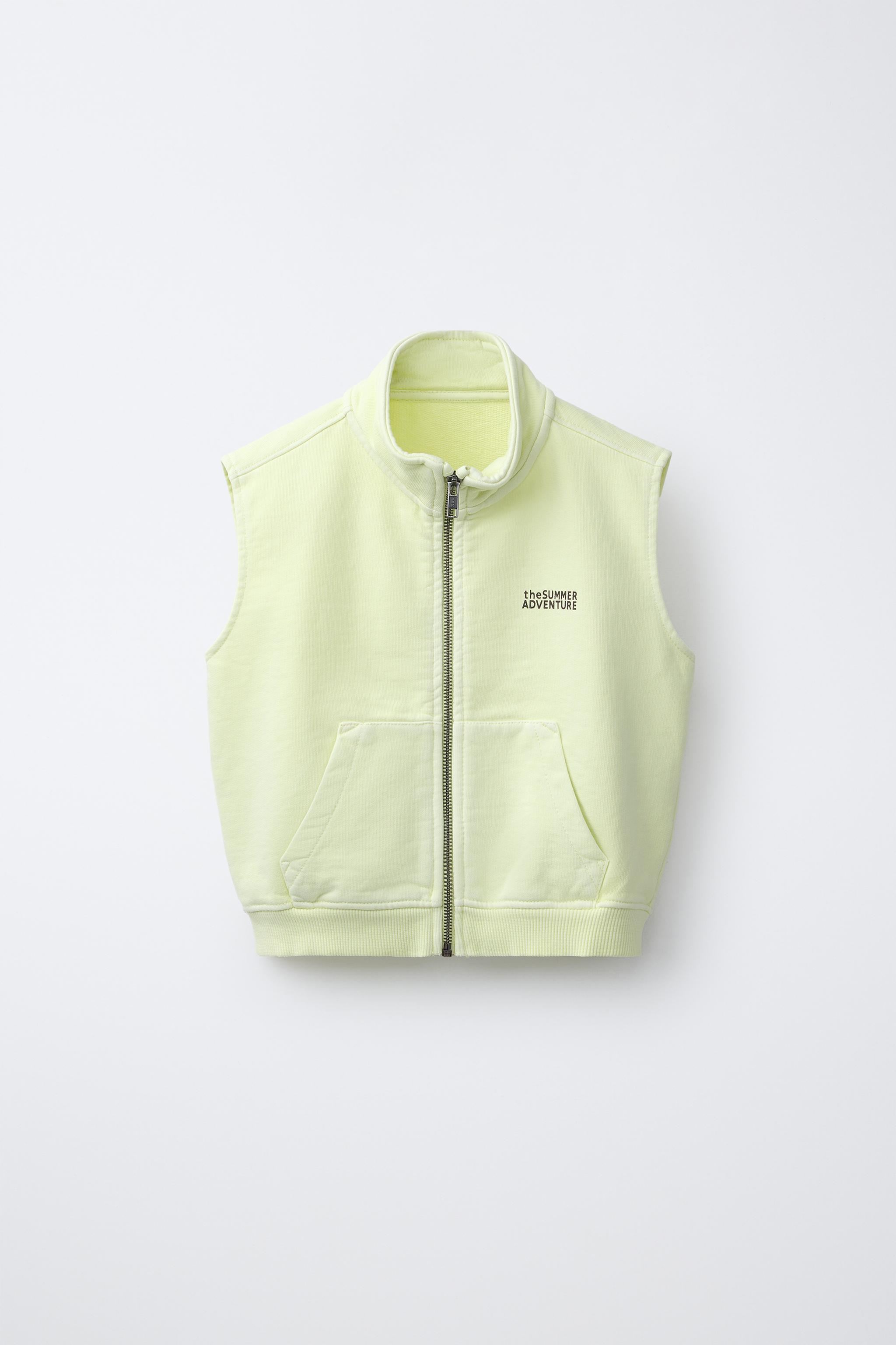 FLEECE VEST