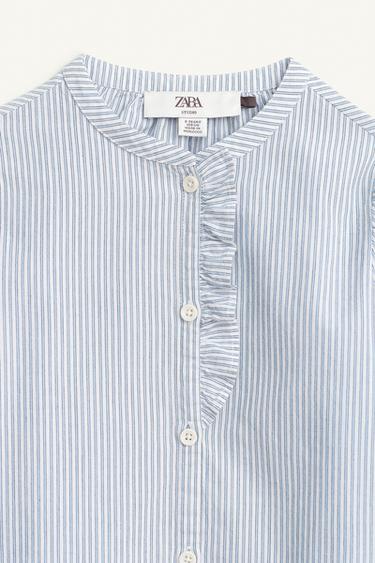 CHEMISE À RAYURES AVEC VOLANT ÉDITION LIMITÉE - Bleu / Blanc de Zara - Image 6