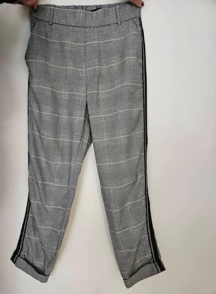 CHINO TROUSERS WITH SIDE STRIPE - Image 5