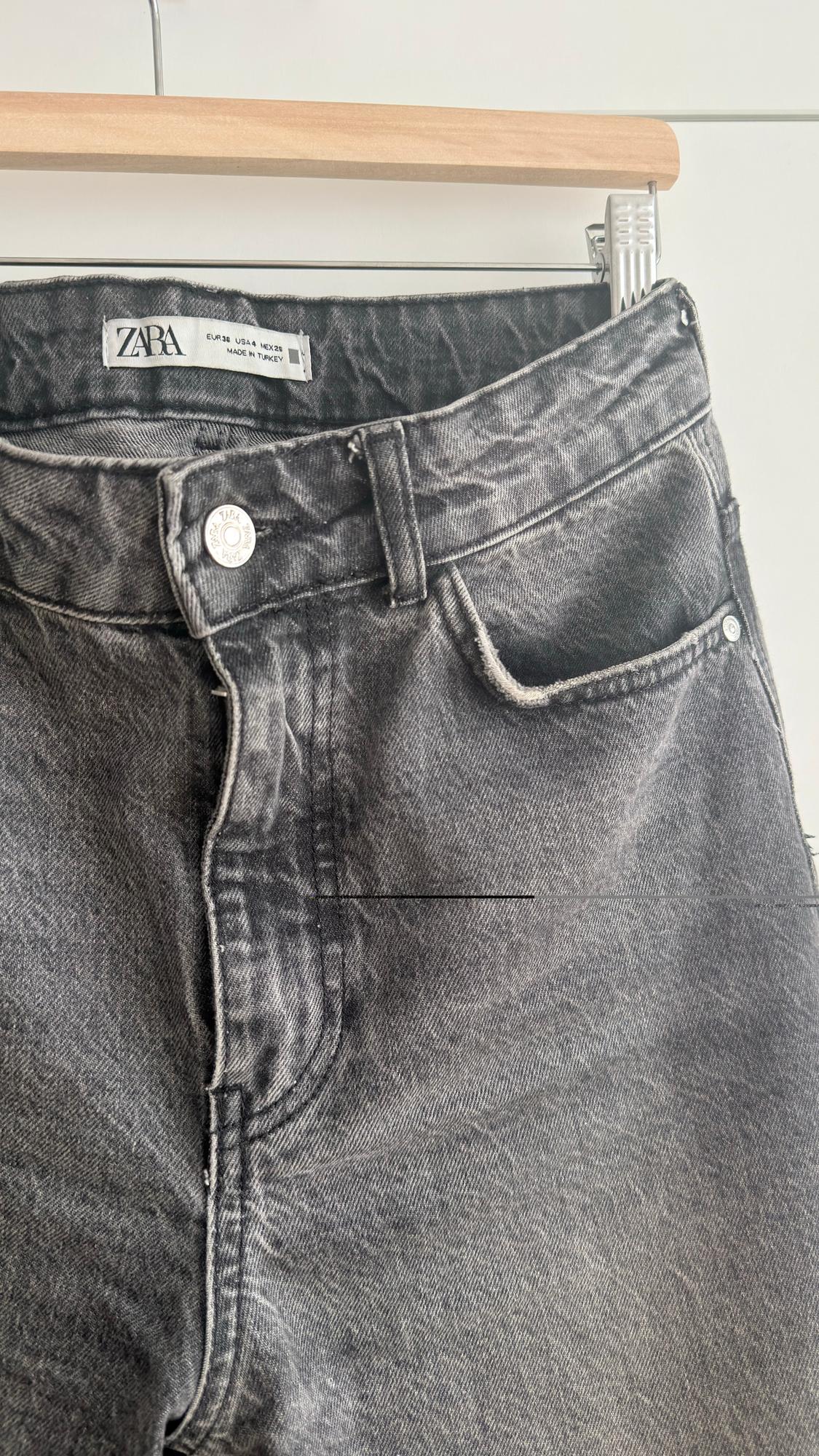 Z1975 STRAIGHT-FIT HIGH-WAIST LONG LENGTH JEANS - Image 3