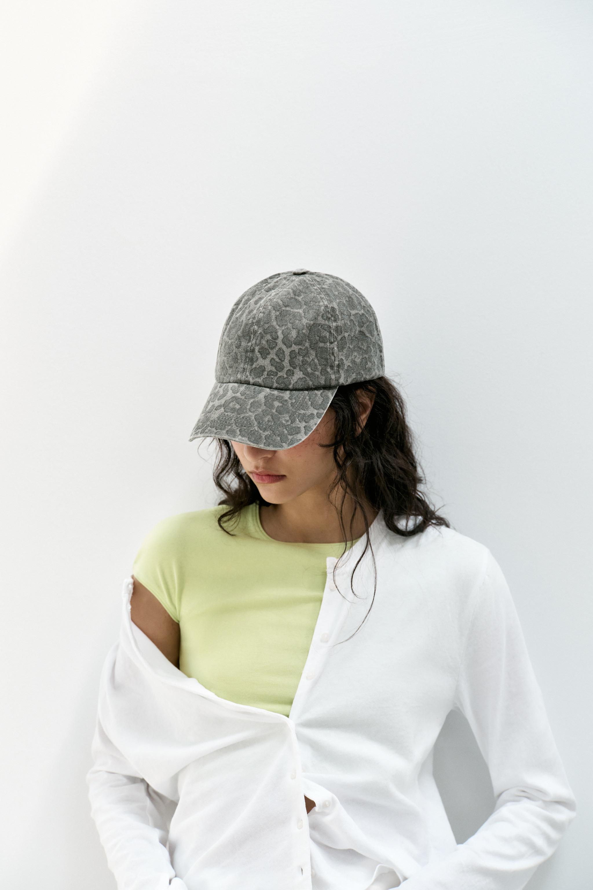 ANIMAL PRINT TWILL CAP — Light gray